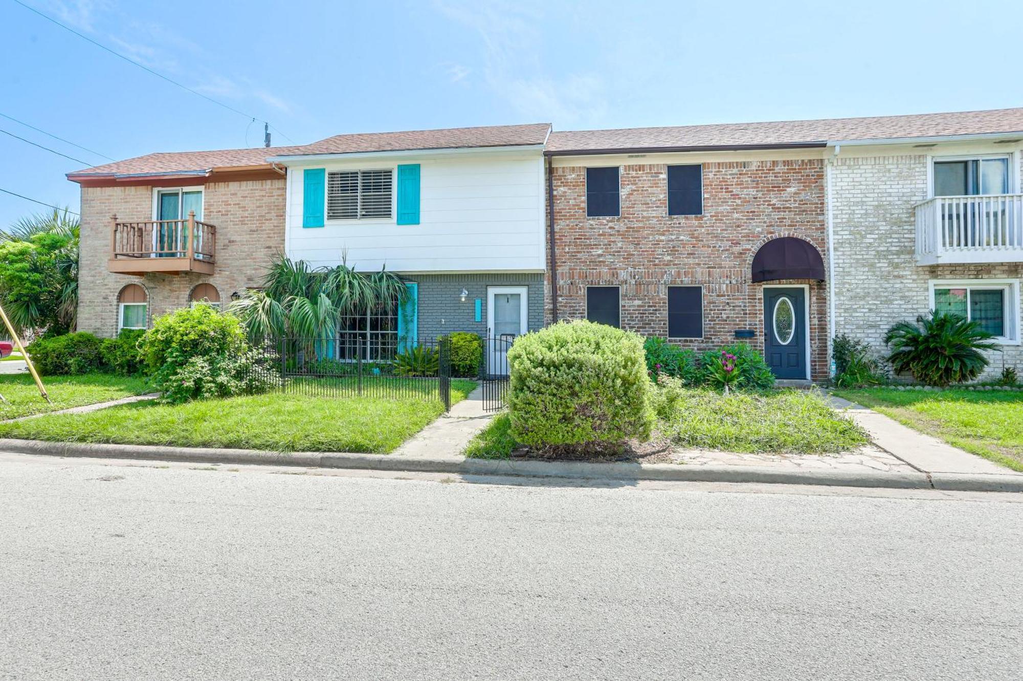 Townhome Near Beach In Galveston Furnished Patio! Экстерьер фото