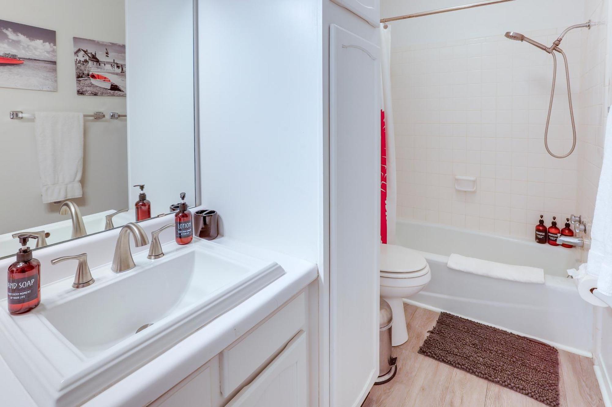 Townhome Near Beach In Galveston Furnished Patio! Экстерьер фото