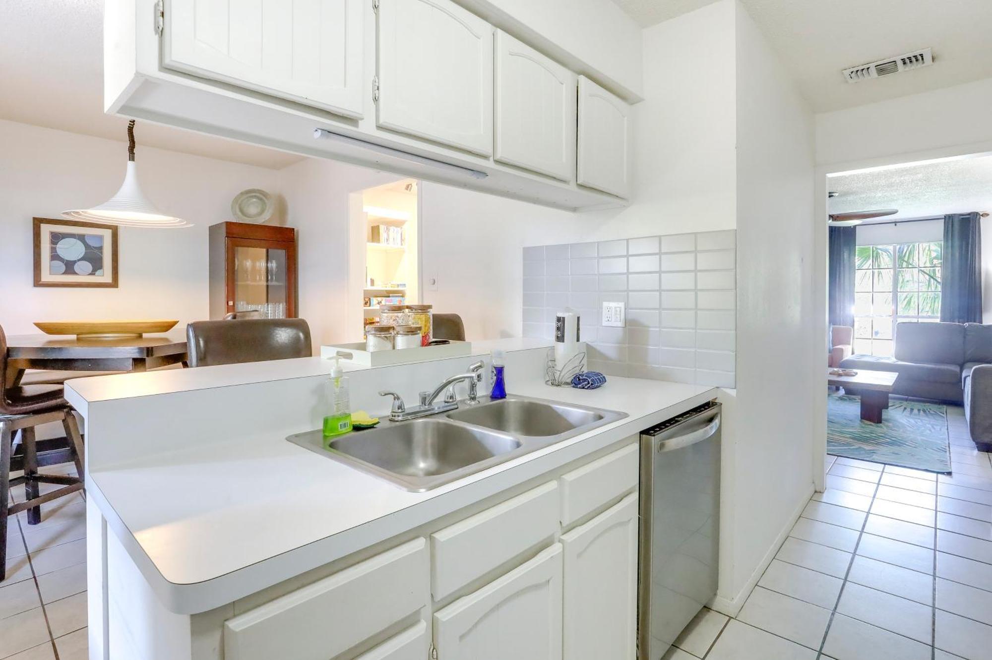 Townhome Near Beach In Galveston Furnished Patio! Экстерьер фото