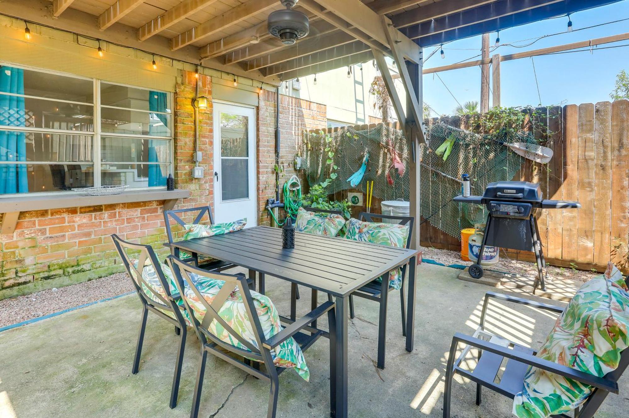 Townhome Near Beach In Galveston Furnished Patio! Экстерьер фото
